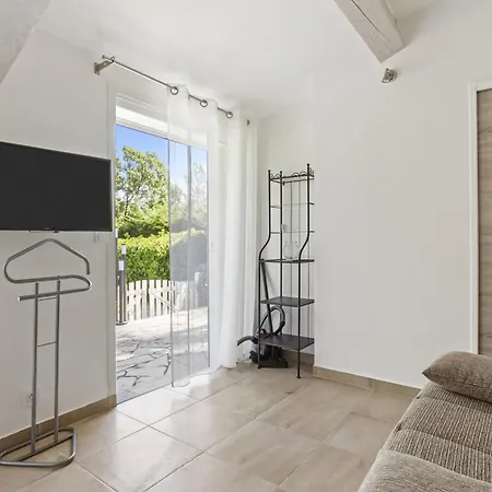 Les Cyclamens- Les Oliviers Saint-Raphaël