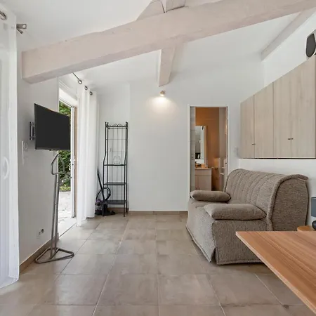 Apartament Les Cyclamens- Les Oliviers Saint-Raphaël